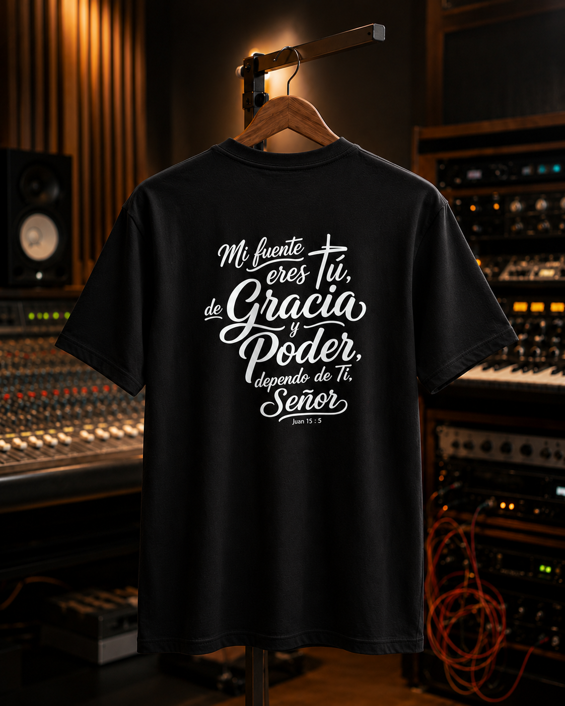 Camiseta Mi Fuente Eres Tú — Negro